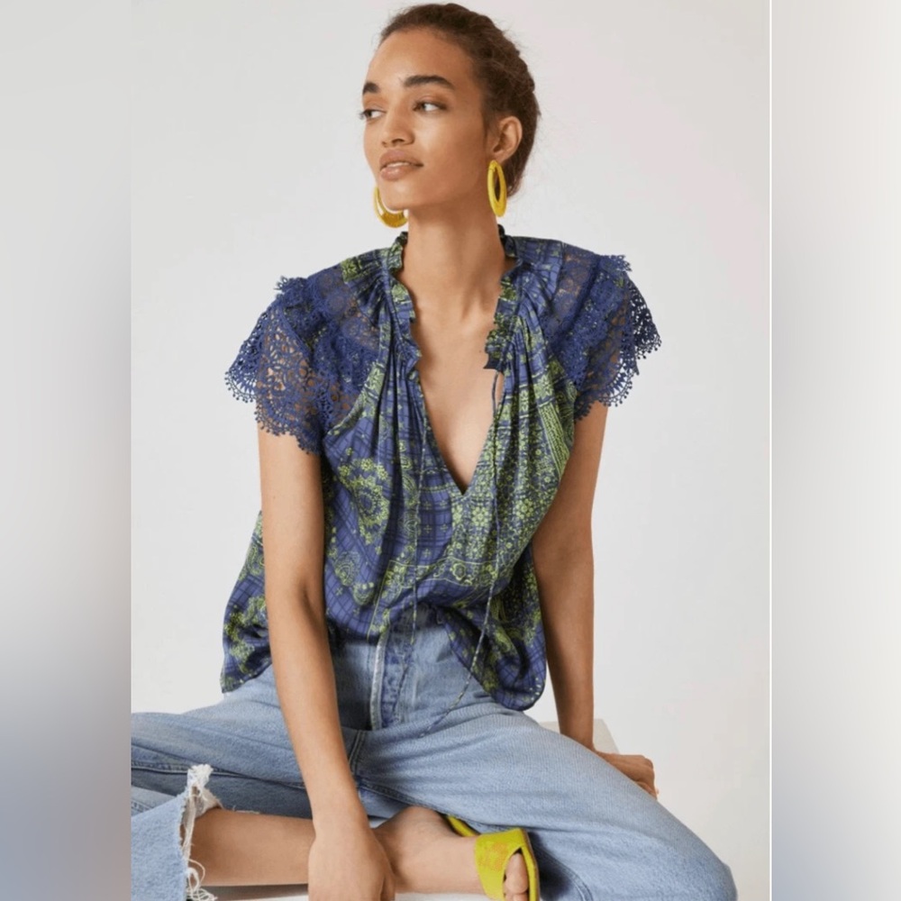 💙 Anthropologie Current Air Bandanna Print Blouse 💙